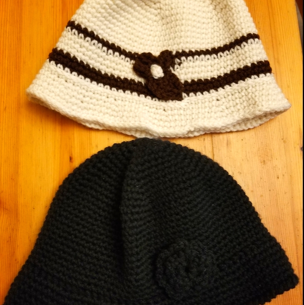 2 Hats